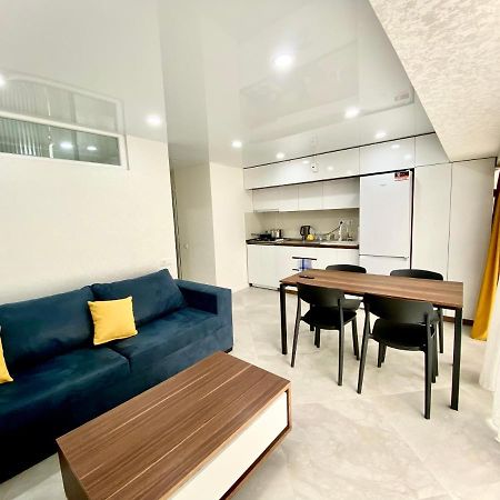 Gss - A Apartment Tiflis Exterior foto